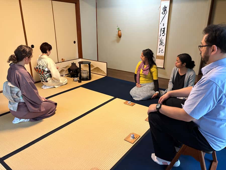 Kyoto: Tea Ceremony, in traditional Japan house (ENG/ES/NLD) - How Your One-Hour Experience Actually Flows