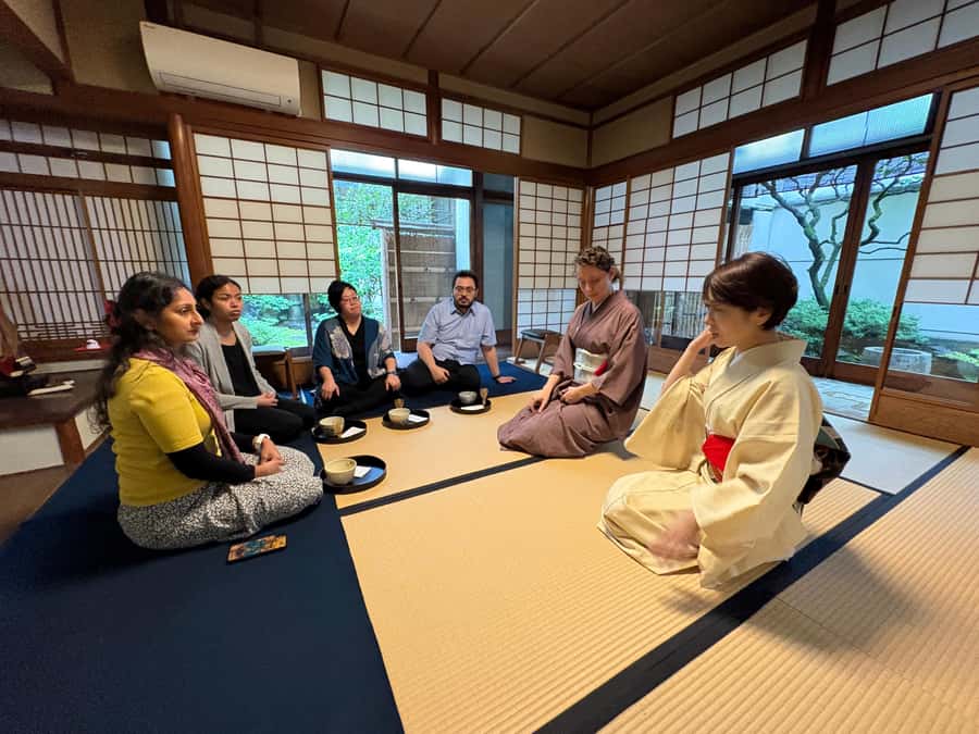 Kyoto: Tea Ceremony, in traditional Japan house (ENG/ES/NLD) - Getting There: Near Shijo Omiya and Across From Shinrenji