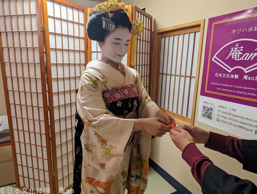 Kyoto: Tea Ceremony with Maiko - Kyoto’s Tea Ceremony, But With Real Conversation