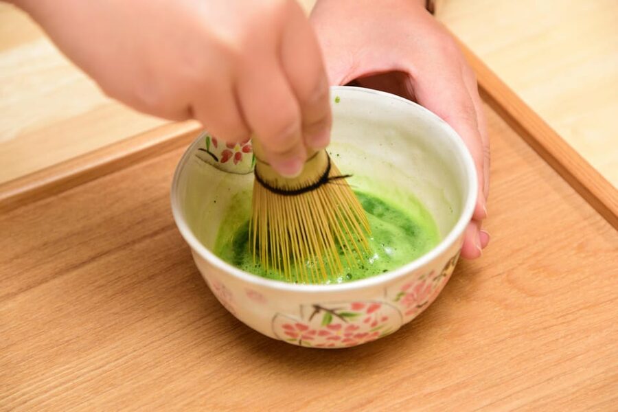 Kyoto: Tea Museum Tickets and Matcha Grinding Experience - The 1-hour session: where you start and how not to lose time