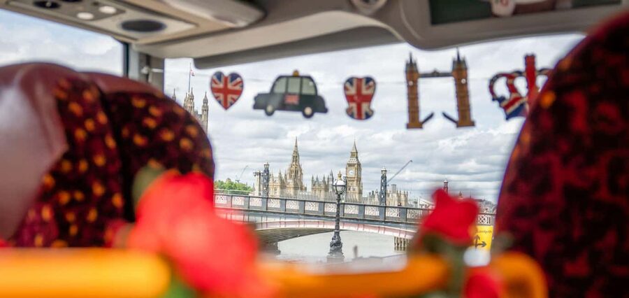 London: Afternoon Tea Bus Tour & London Eye Option - How the Afternoon Tea Bus Tour Works (and Why the 90 Minutes Matter)