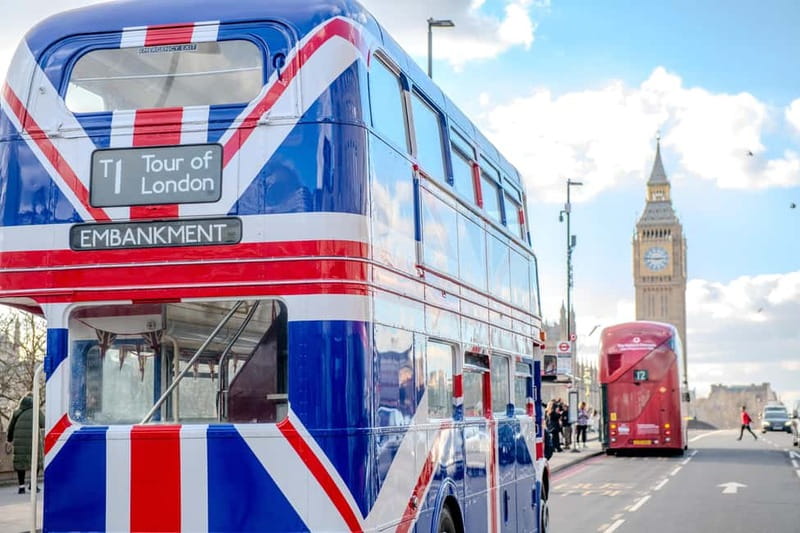 London: Great British Afternoon Tea Bus Tour - Westminster Abbey, Whitehall, 10 Downing Street, and Trafalgar Square