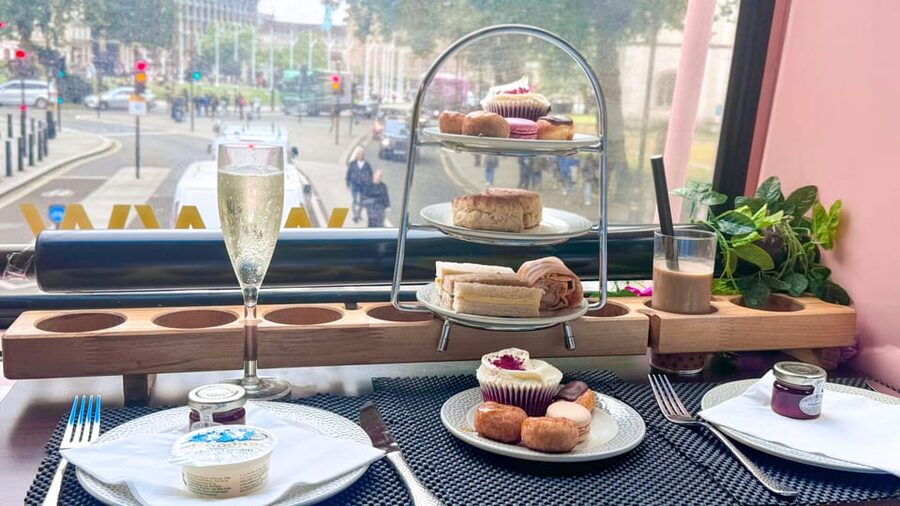 London: Taylor Swift-Inspired Afternoon Tea Bus Tour - Afternoon tea on wheels: what’s actually on your plate