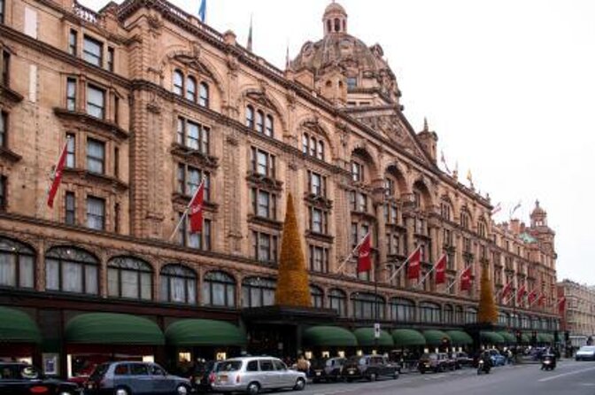 London Vintage Bus Tour with Cream Tea at Harrods - Getting Oriented at Victoria Coach Station and the Vintage Bus Feel