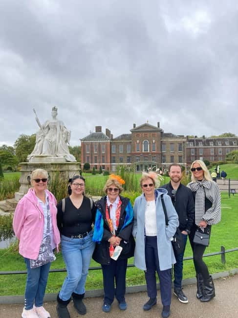 London: VIP Kensington Palace Gardens Tour & Royal High Tea - Key Points at a Glance