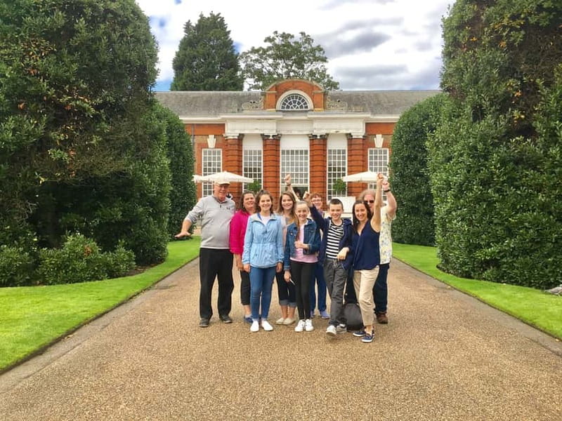 London: VIP Kensington Palace Gardens Tour & Royal High Tea - Hilton Hyde Park Check-In: Get Your Timing Right