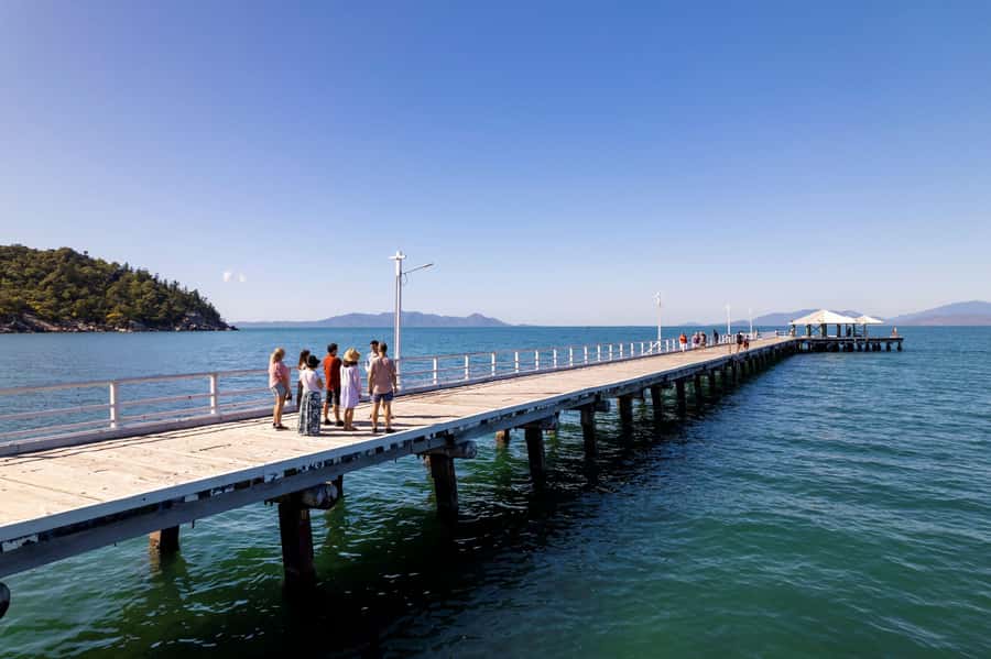 Magnetic Island: Guided Bus Tour with Morning Tea - A 5-hour circuit of Magnetic Island’s best stops