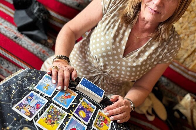 Málaga Tea Party with Tarot reading - The social rhythm: why it’s great for birthdays and bachelorettes