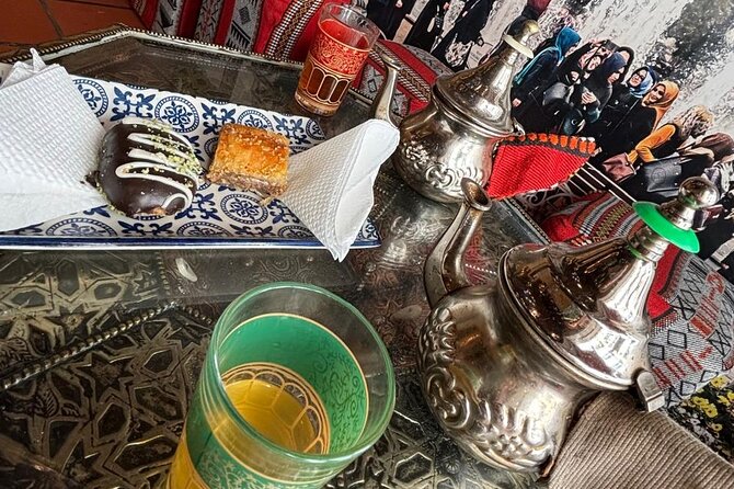 Málaga Tea Party with Tarot reading - Price and value: is $118.29 per person worth it?