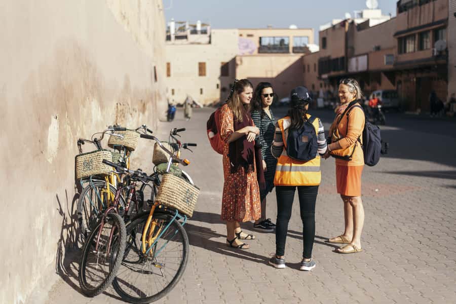 Marrakech: Cultural Bicycle Tour with Pastry and Tea - Place des Ferblantiers and the Mid-Tour Break