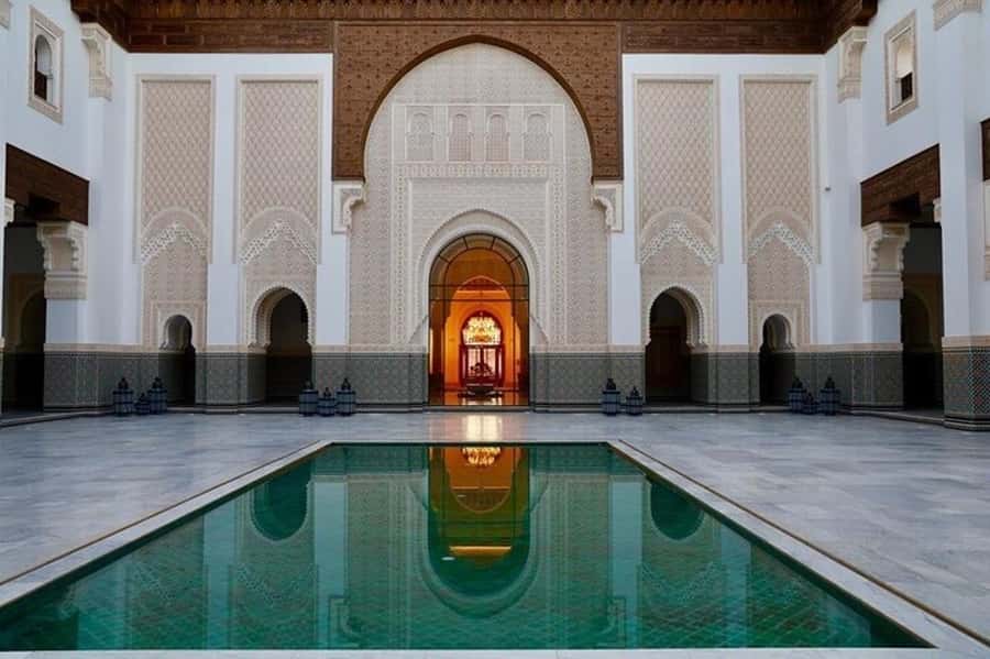Marrakech Highlights: Guided City Tour With Local Guide - Starting at Cafe de France: a simple way to find the tour