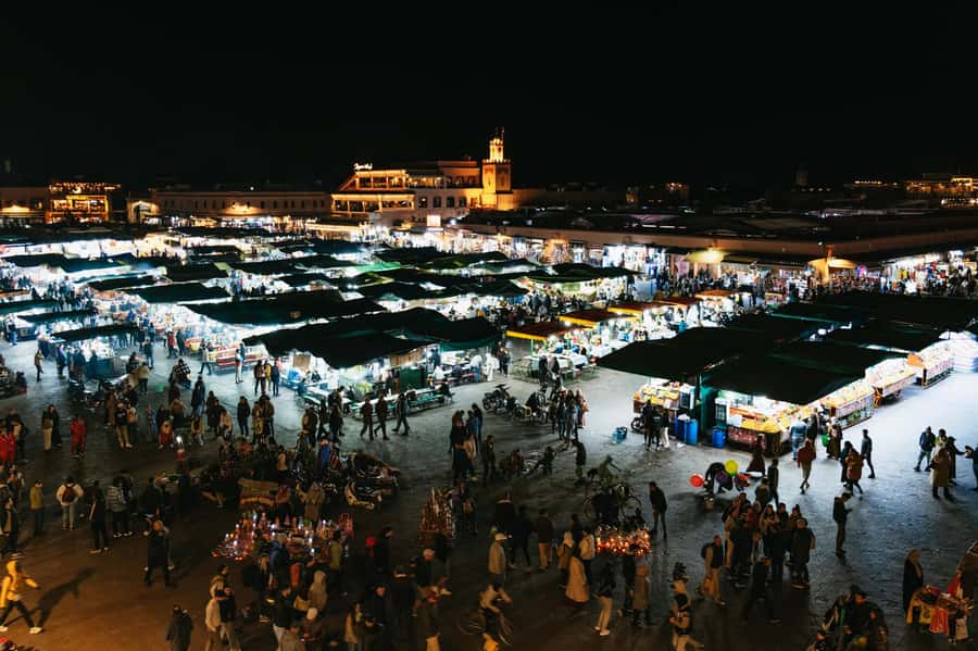 Marrakech: Medina by Night Walking Tour with Moroccan Tea - Who this tour suits best
