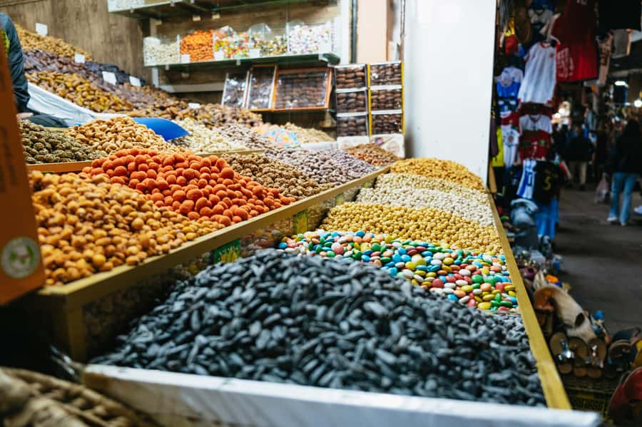 Marrakech: Medina by Night Walking Tour with Moroccan Tea - Tips to make the most of your night walk