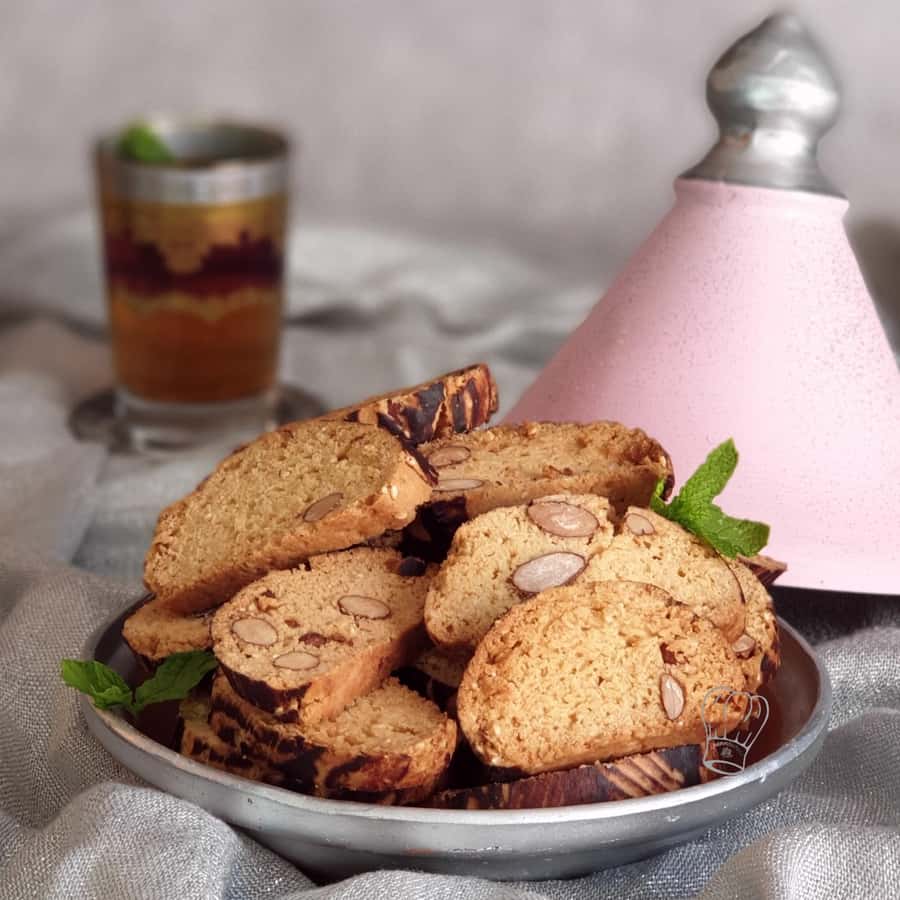 Marrakech: Moroccan Pastries and Tea Class with a Local - Meeting point, timing, and what you should bring