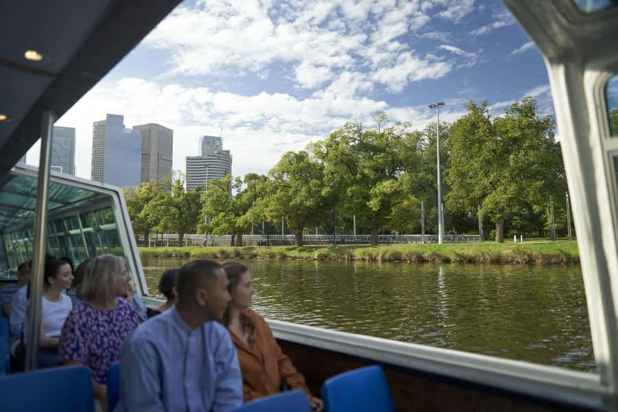 Melbourne City Cruise with Tea, Coffee, and Commentary - Included Tea and Coffee: Nice, But Set Expectations
