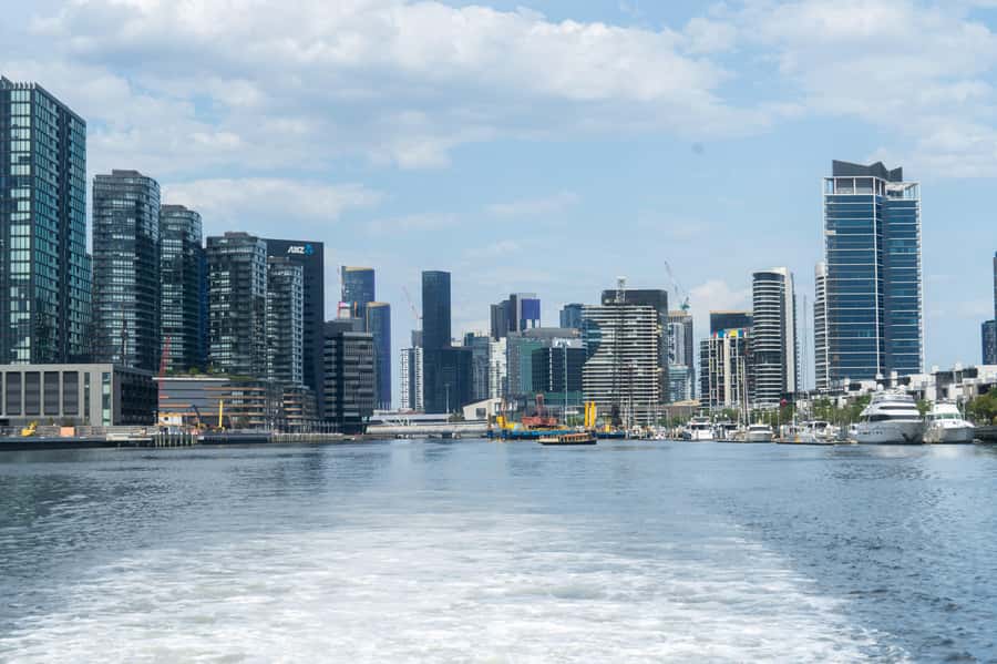 Melbourne City Cruise with Tea, Coffee, and Commentary - What to Bring (and What You Can Skip)