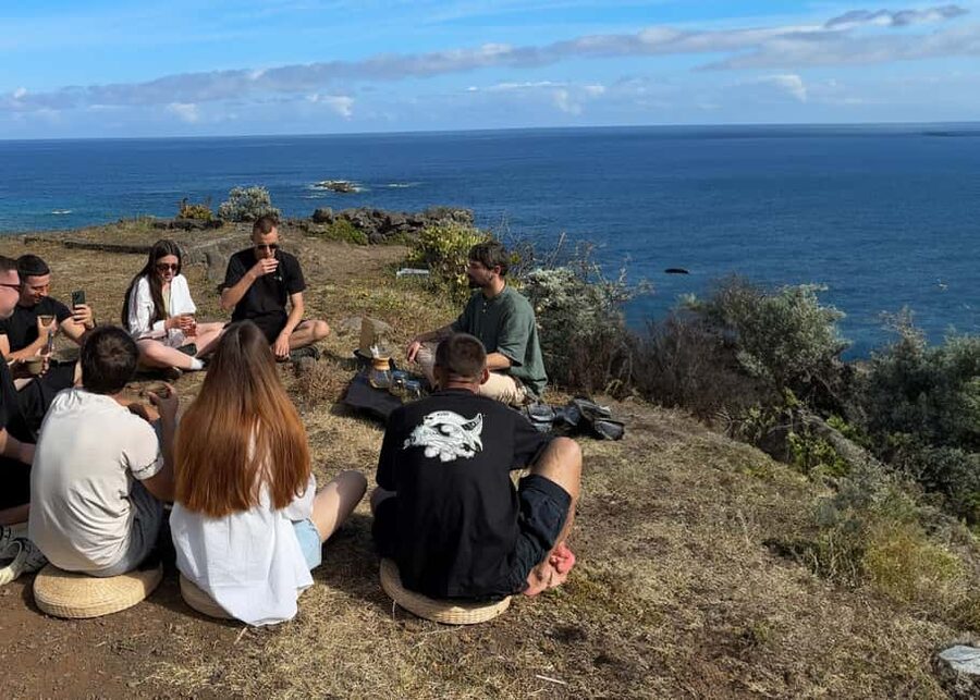 Mindful Tea Ceremony in Hidden Nature of Madeira - Finding the meeting point: parking by Miradouro Pico da Murta