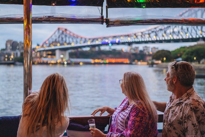Morning Sightseeing Cruise: 10:30am-12pm (90min) - Kangaroo Point Cliffs: construction rock with a cliff-climber twist