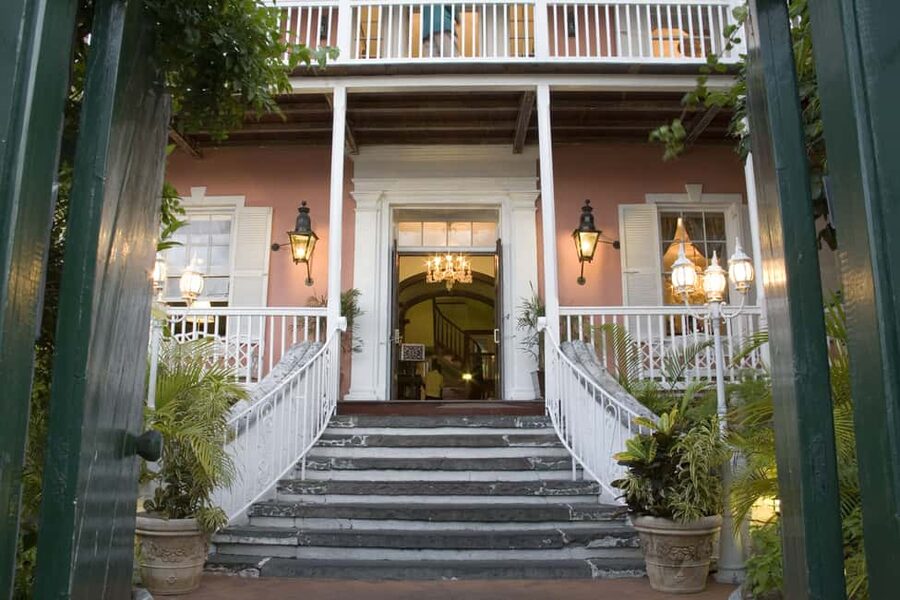 Nassau: Afternoon Tea at Graycliff Hotel and Restaurant - Timing and Practical Tips (Without the Stress)