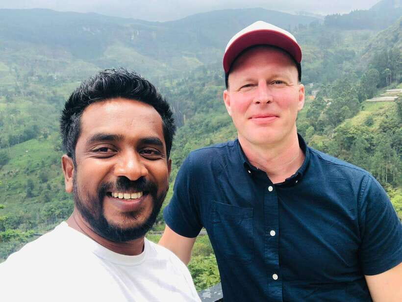 Nuwara Eliya: Tea Factory and Victoria Park Tour by Tuk Tuk - Nuwara Eliya Golf Club and the racecourse: quick hits with local flavor