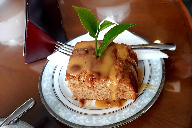 Nuwara Eliya Tea factory and waterfall tour - How this tea-and-waterfall day actually feels (and why it works)