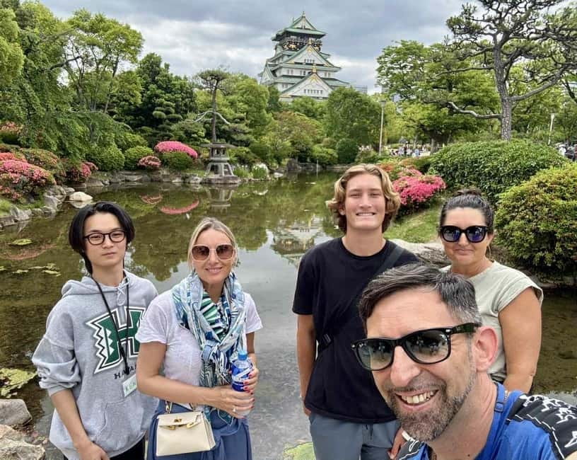 Osaka: Castle, Tea Ceremony, Calligraphy, and Samurai Armor! - Osaka Castle: Getting Inside the Landmark and Framing Photos