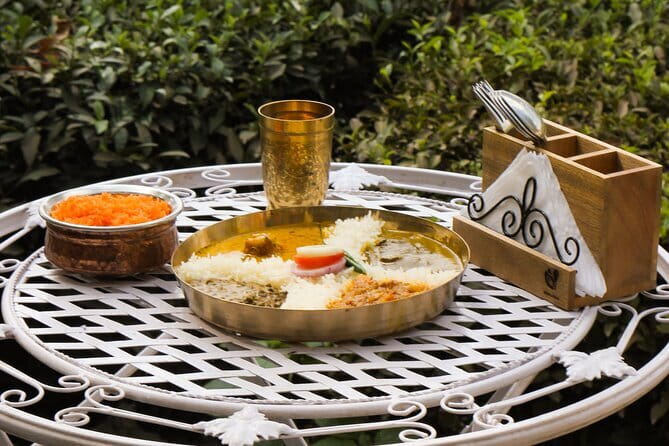 Palampur Tea Garden Tour - Palampur tea gardens: calm views with real, usable context