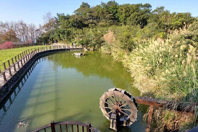 Pinglin Tea Culture & Maokong Day Tour from Taipei - Thousand Island Lake in Shiding: scenery that refreshes the whole day