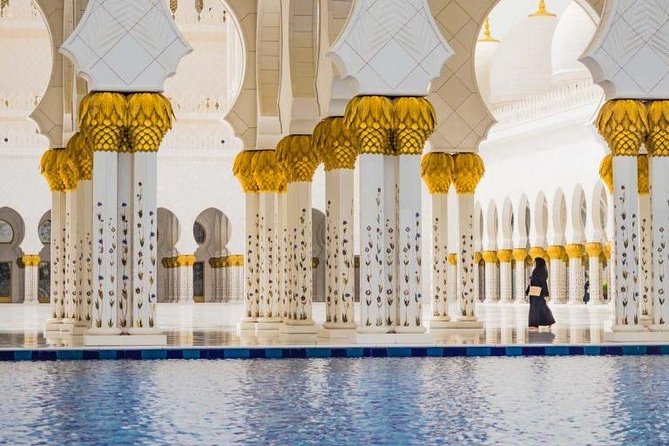 Private Abu Dhabi Sheikh zayed mosque with Louver Museum & Emirates Place Tea - What private really means here (and how to avoid mismatches)