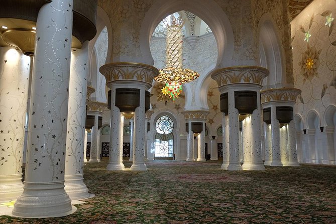 Private Abu Dhabi Sheikh zayed mosque with Louver Museum & Emirates Place Tea - Timing tips for a smooth 10:00 am start