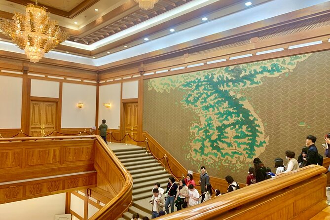 Private Full-Day Guided Tour in Seoul with Lunch, Tea and Dinner - Kwangjang Market and Tosokchon Samgyetang: your biggest food payoff