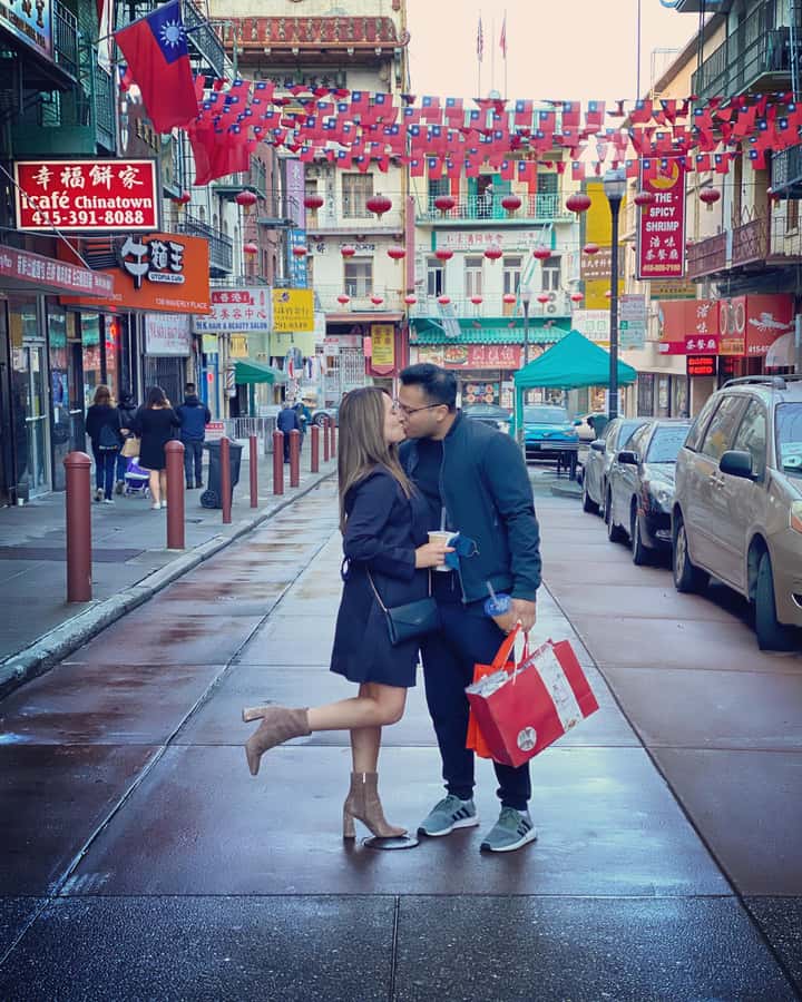 San Francisco: Chinatown Dim Sum and Tea Tour - Heritage Pastries, a 1906 Earthquake Link, and a Park Picnic Option