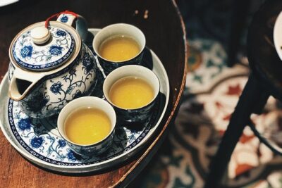 Sip & Savor: Maokong Tea & Shenkeng Stinky Tofu Private Day Tour - Tieguanyin and Baozhong at the tea promotion center