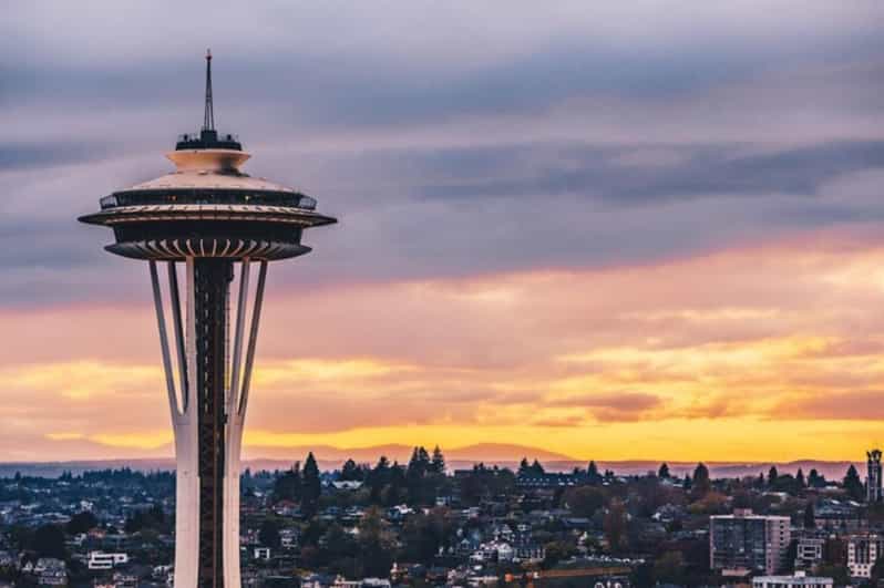 Small Group Seattle Day Tour with Major Attractions,Tea&Deli - Kerry Park to the Amazon Spheres: Getting Seattle in Your Camera Frame