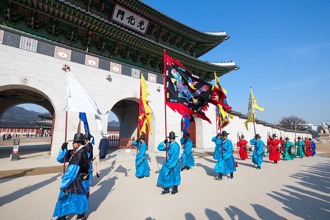 Small Group Seoul Highlight Tour opt. Hanbok & Tea Ceremony - Cable Car to Namsan and N Seoul Tower Views Over the Whole City