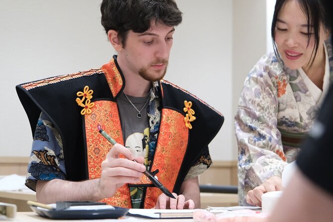 Tea and Calligraphy Session at a Table in Osaka - Price and value: $22.76 for two skills in one hour