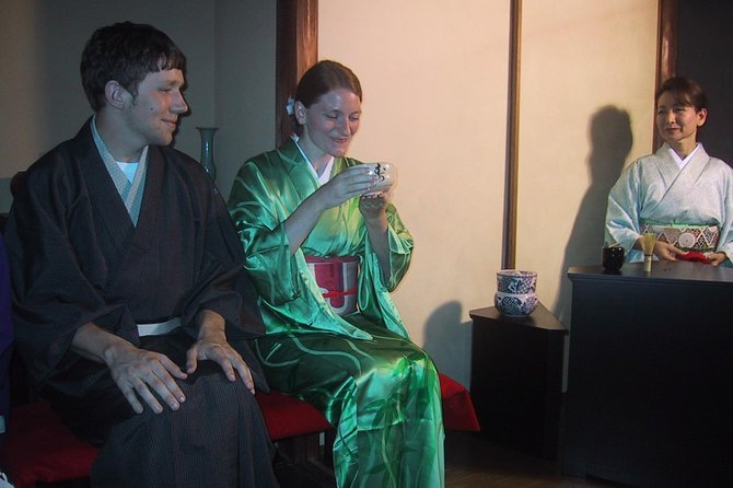 Tea ceremony and kimono experience at Kyoto, Tondaya - Socks, Sandals, and Small Etiquette Choices That Actually Matter