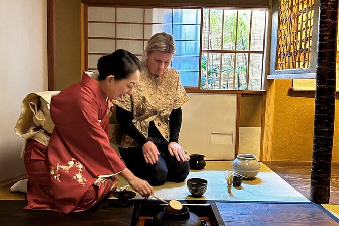 Tea Ceremony in 150 Years Old Townhouse with Tables and Chairs - Group reality check: punctuality and respectful behavior