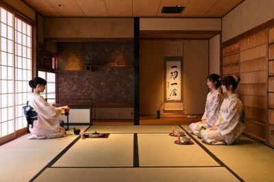 Tea Ceremony with Kimono and Professional Photoshoot in Kyoto - Choosing Your Kimono in the Dressing Room