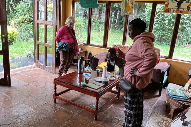 Tea Farm Experience at Riara Tea Farm And Factory Tour - Getting Out of Nairobi: Limuru Town and the Road That Sets the Mood