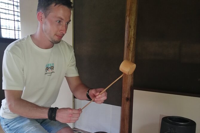 The Art of Mindful Living: Tea Ceremony in Kyoto - Inside the tea room: what the first moments feel like