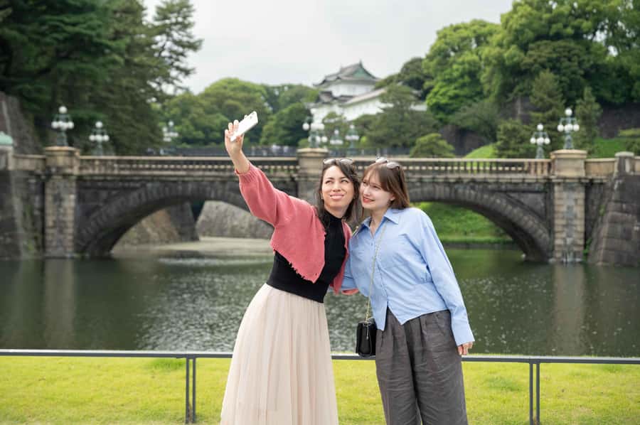 Tokyo: Full-Day Tour w/Tea Experience,Buffet Lunch & Cruise - Asakusa and Senso-ji: The Old-School Temple Stop That Feels Like Tokyo