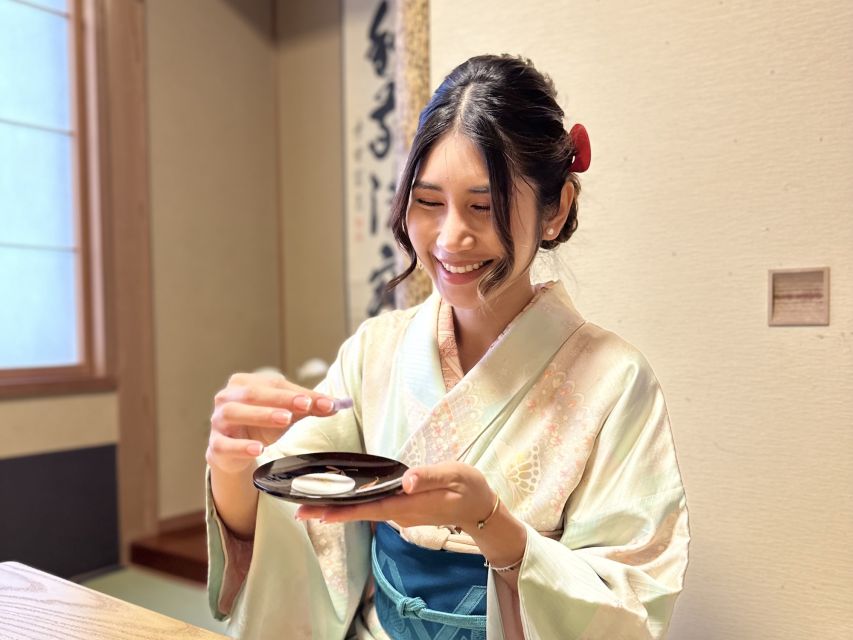 Tokyo:Genuine Tea Ceremony, Kimono Dressing, and Photography - The Photo Plan: iPhone 14 Pro Coverage and Optional Upgrades