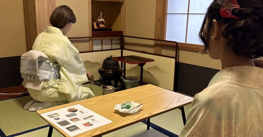 Tokyo:Genuine Tea Ceremony, Kimono Dressing, and Photography - Picking the Right Yukata or Kimono (And Why You Need to Plan Ahead)