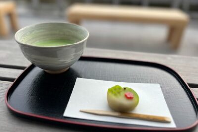Tokyo: Hama-rikyu Gardens tour with Japanese Tea & Sweets - Your 90 Minutes: Garden Walk First, Tea Ceremony Second