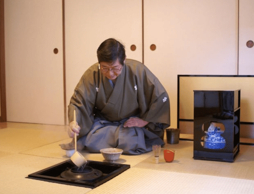 Tokyo:Tea ceremony experience at Komaba Warakuan - Komaba Warakuan Tea Ceremony: A School, Not a Stage