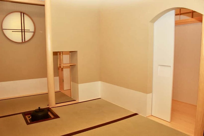 Tokyo: Tea Ceremony in Shibuya Tokyo - Pickup in Shibuya: small logistics win