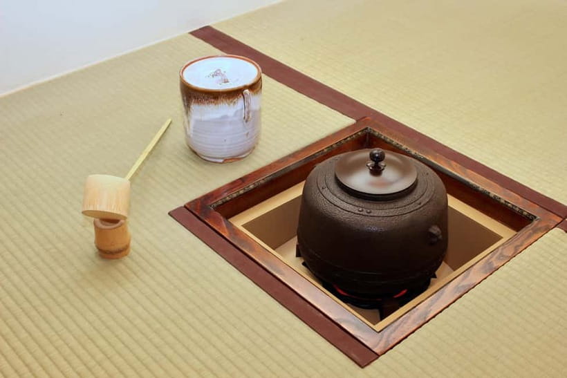 Tokyo: Tea Ceremony in Shibuya Tokyo - Souvenirs and that kimono-material Pokemon detail