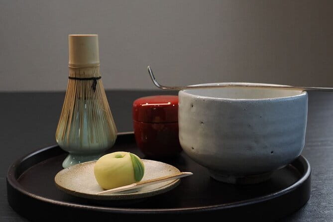 Tokyo Traditional Tea Ceremony with a Japanese Tea Master - Stop One in Tokyo: Wakocha Welcome and Cake