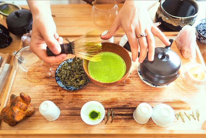 Traditional Tea Ceremony with Tibetan Sound Healing - Tea selection in practice: more than ordering a cup